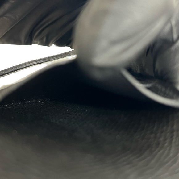 Nearly unused, Q engraved, HERMES Bearn soufflé leather bifold long wallet in... - Picture 9 of 10